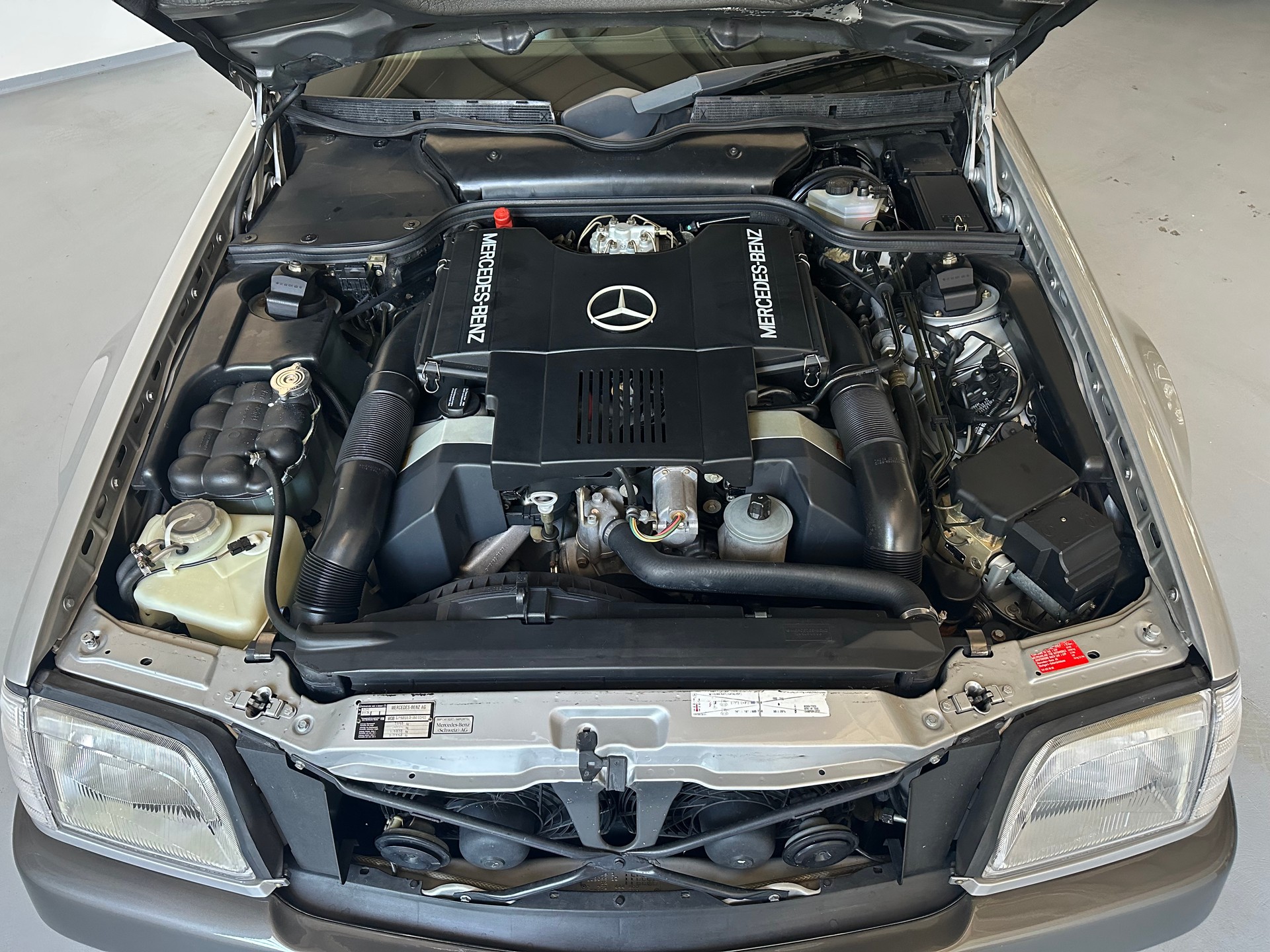 MERCEDES-BENZ SL 500-image-9