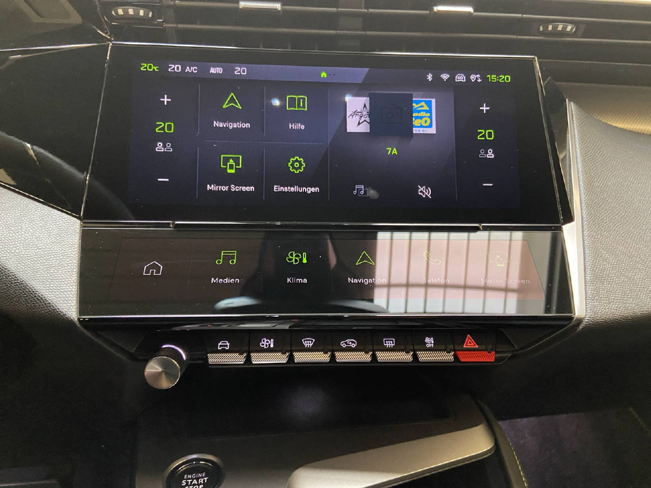 PEUGEOT 308 1.2 Hybrid GT-image-9