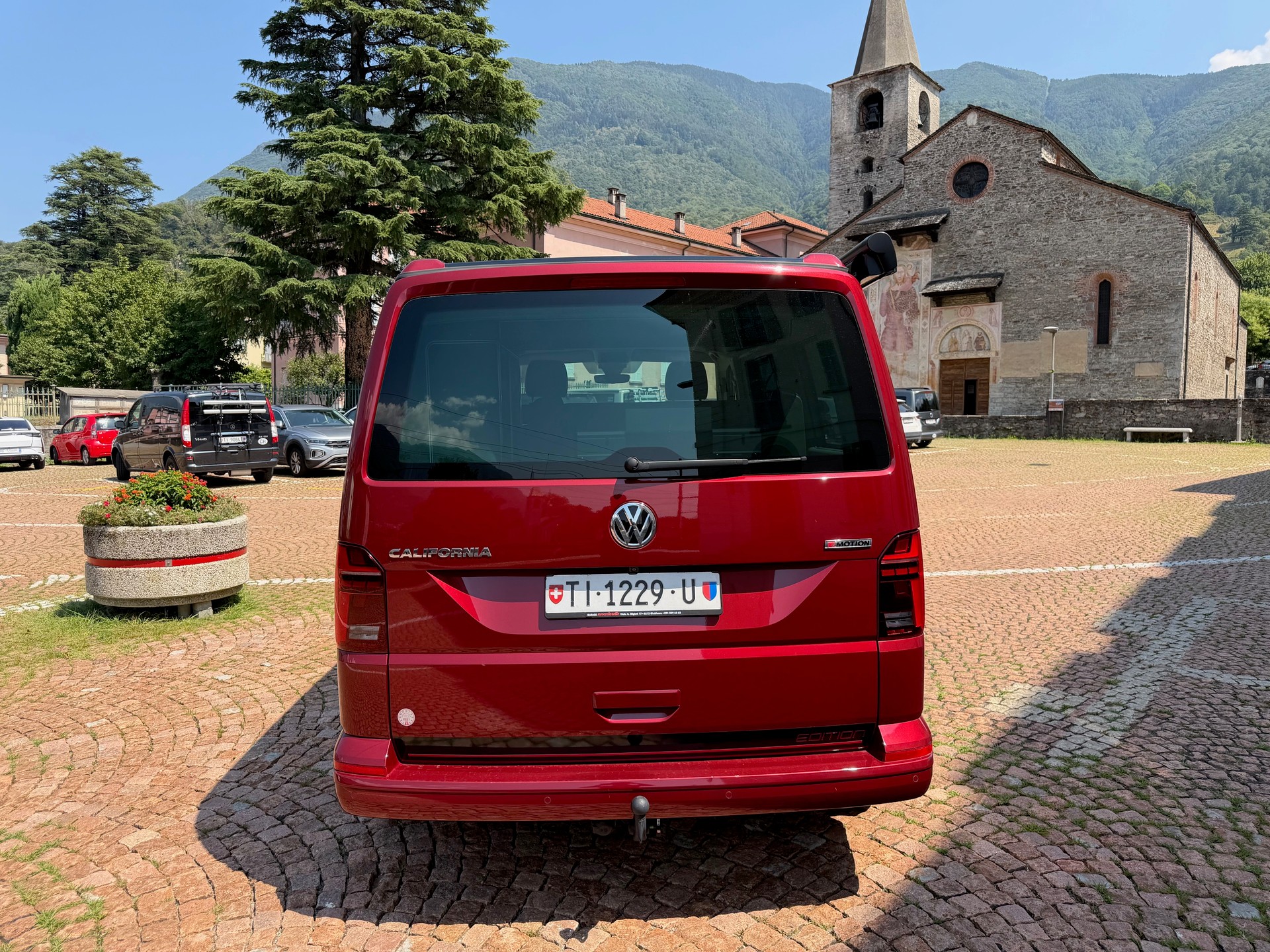 VW T6.1 California 2.0 TDI Ocean Liberty 4Motion DSG-image-2