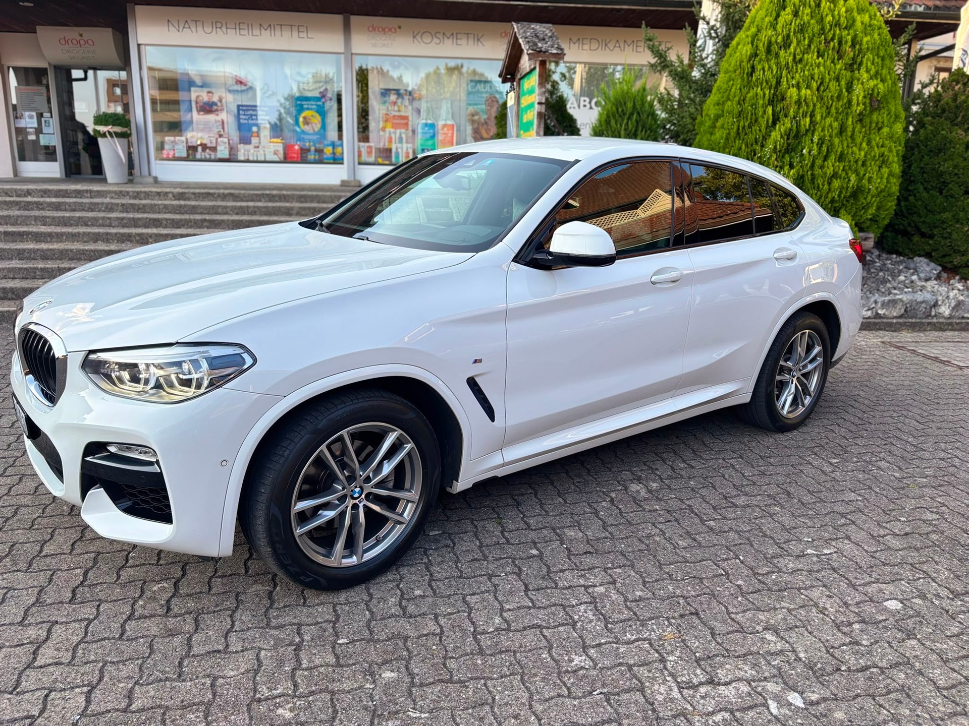 BMW X4 xDrive 20d xLine Steptronic-image-1