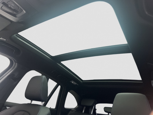BMW X1 xDrive 25e M Sport-image-11