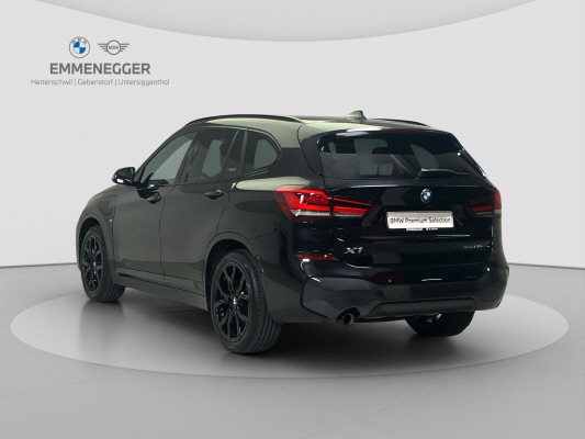 BMW X1 xDrive 25e M Sport-showroom-element-2