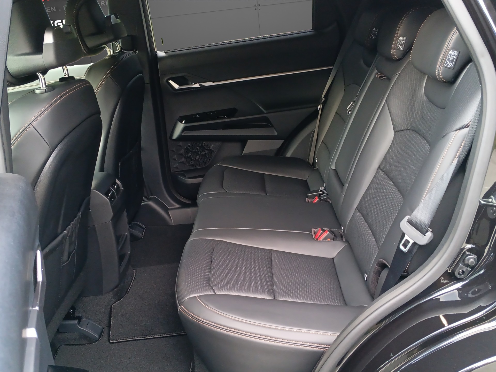 KGM-SsangYong Torres EVX 80 kWh Platinum-image-14