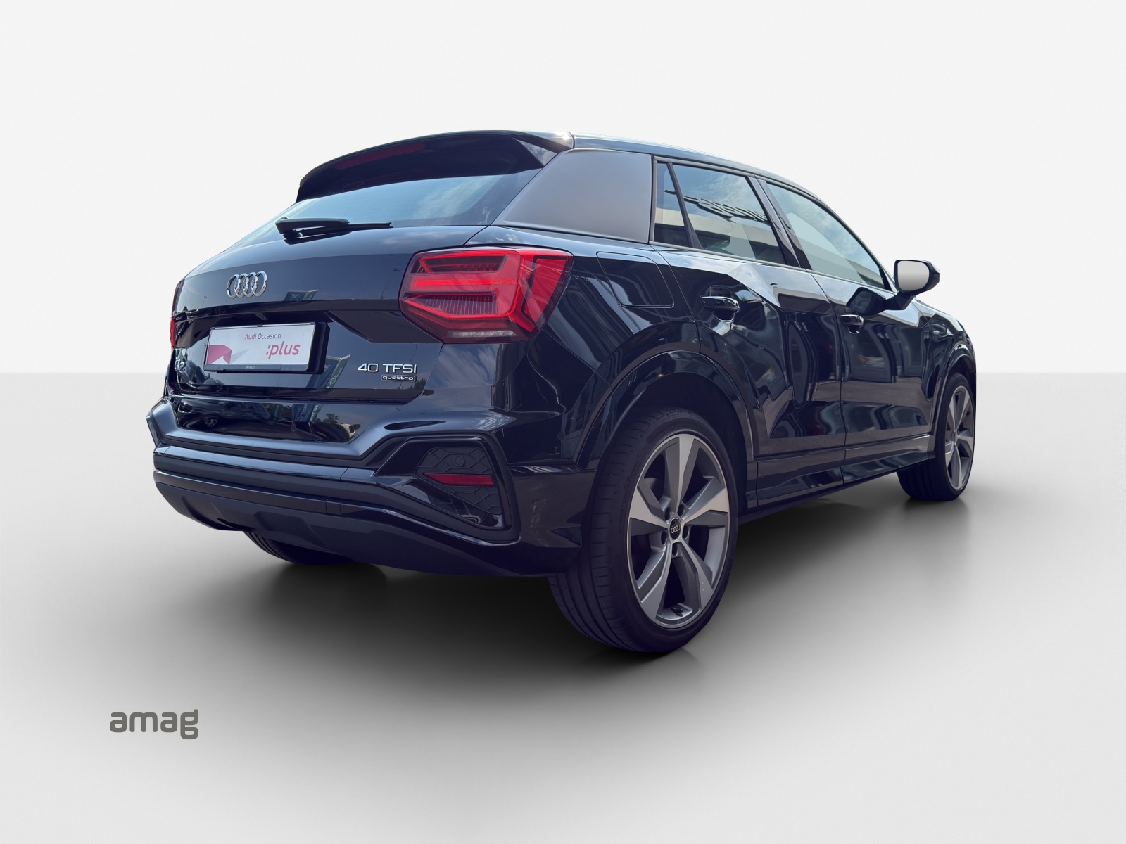 AUDI Q2 40 TFSI S line Attraction quattro S-tronic-image-4