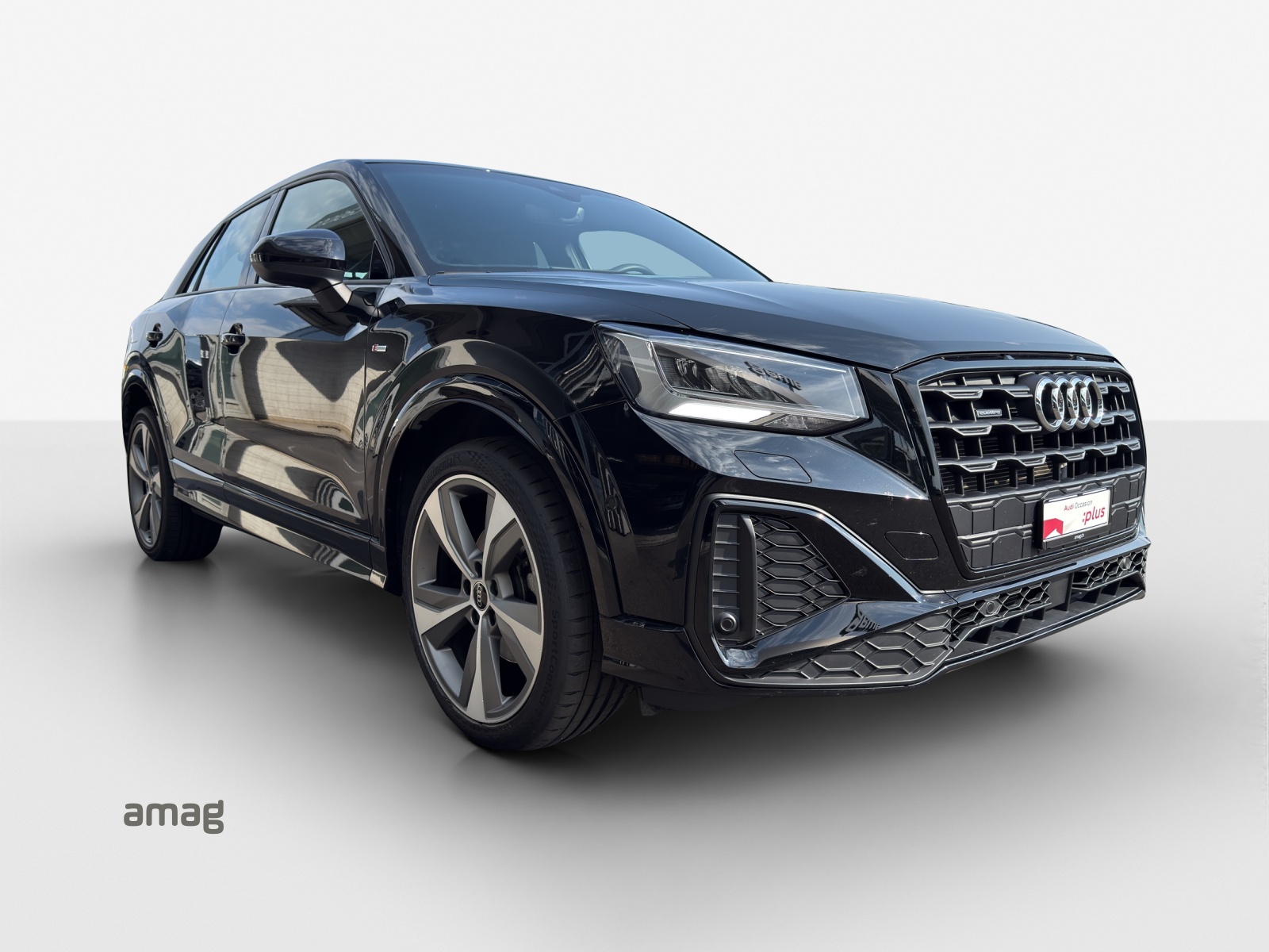 AUDI Q2 40 TFSI S line Attraction quattro S-tronic-image-5