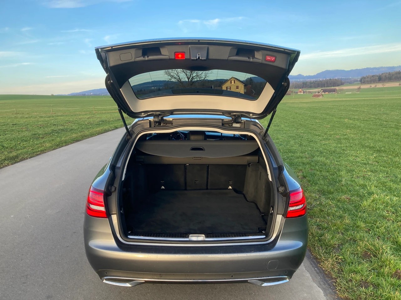 MERCEDES-BENZ C 200 Swiss Star 4M 9G-Tronic-image-5