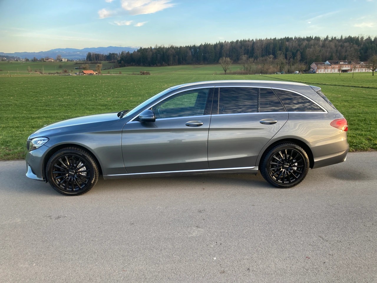 MERCEDES-BENZ C 200 Swiss Star 4M 9G-Tronic-image-4