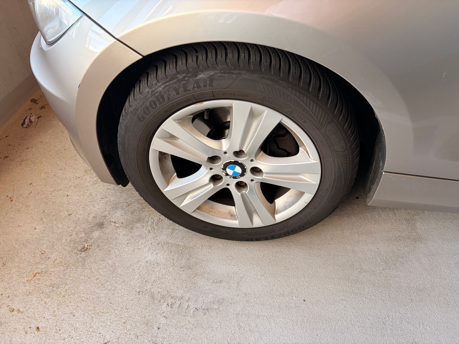 BMW 118i SE Cabrio-image-7