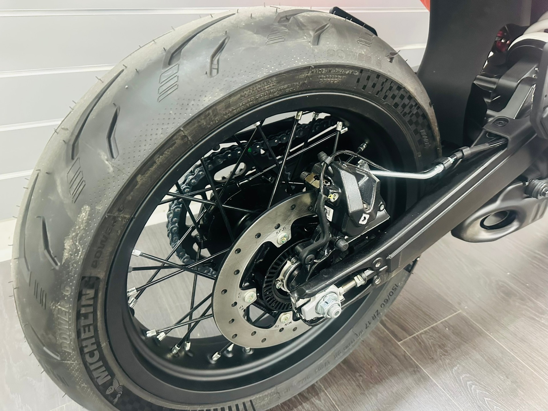 KTM 390 SMC R-image-4