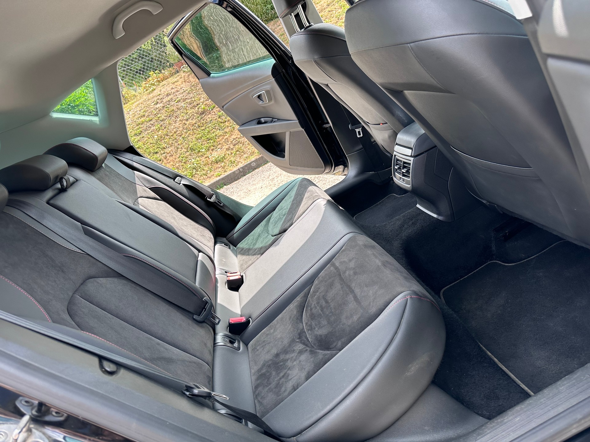SEAT 1.4 TSI 150 ACT FR-image-4