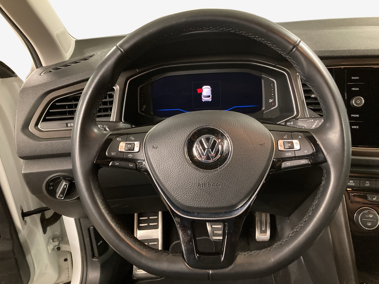 VW T-Roc 1.5 TSI EVO Advance DSG-image-9