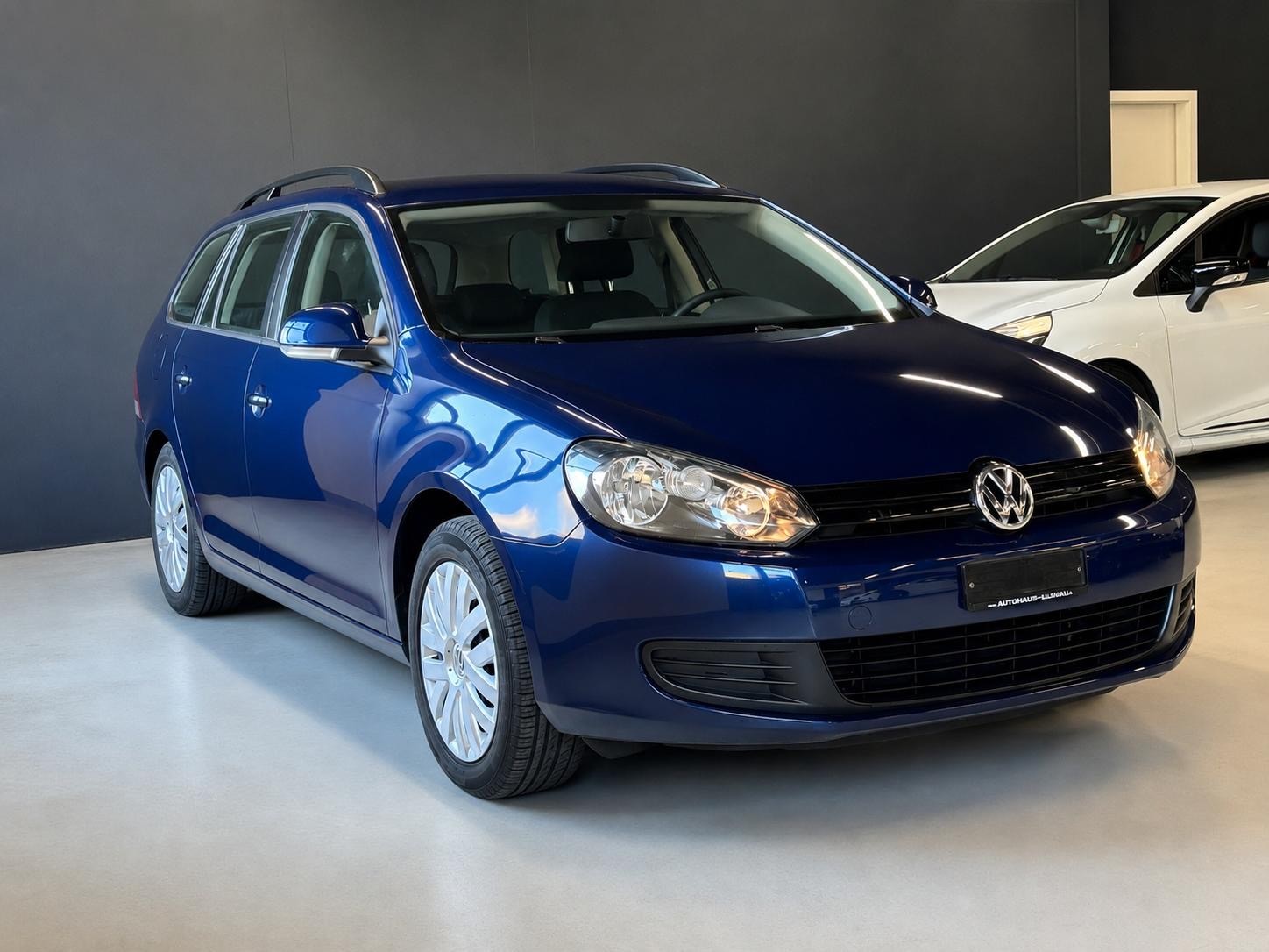 VW Golf Variant 1.2 TSI Comfortline DSG-image-0