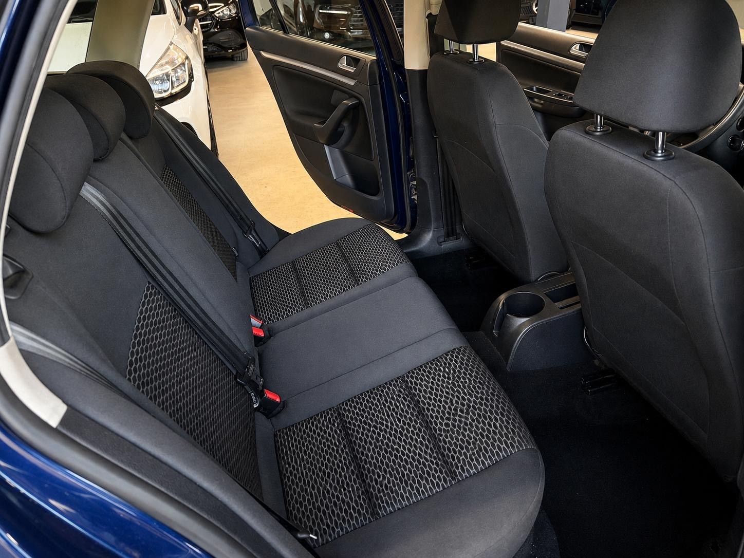 VW Golf Variant 1.2 TSI Comfortline DSG-image-13