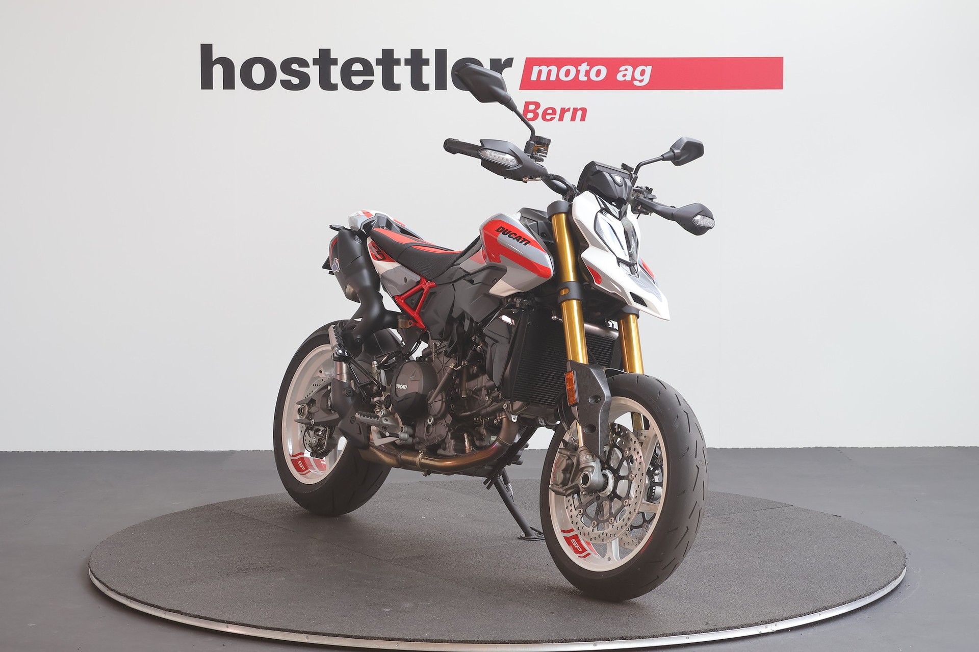 DUCATI Hypermotard V2 SP