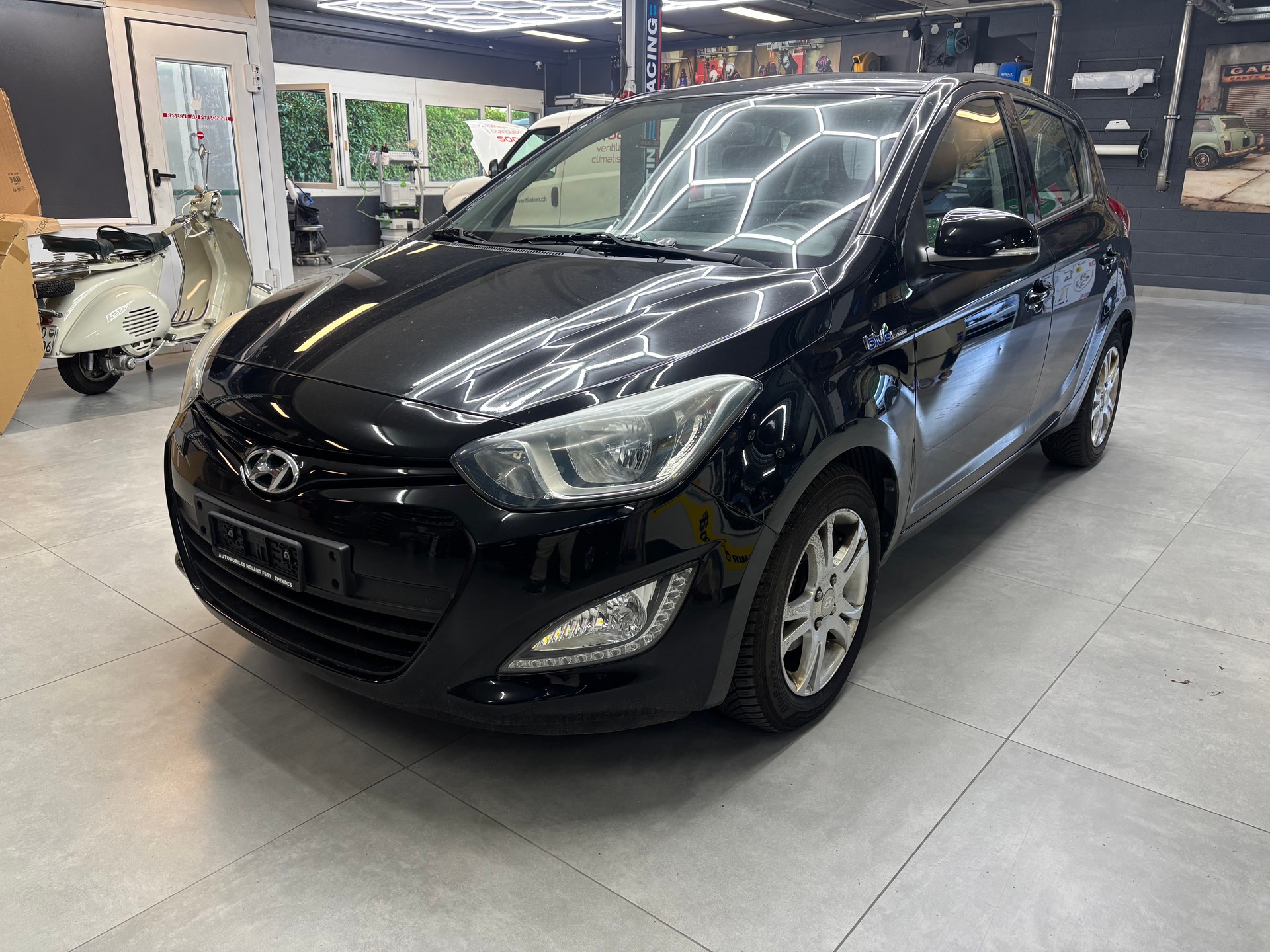 HYUNDAI i20 1.4 Style-image-0