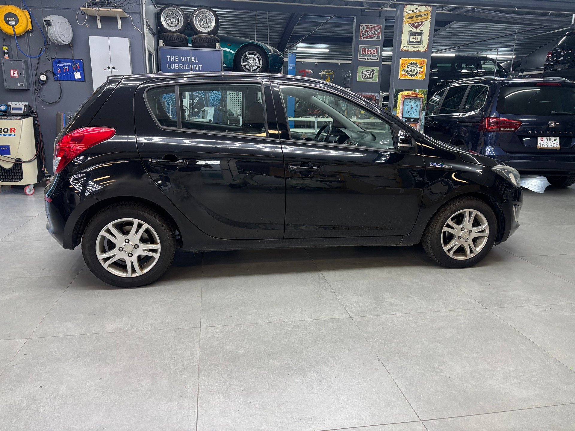 HYUNDAI i20 1.4 Style-image-7