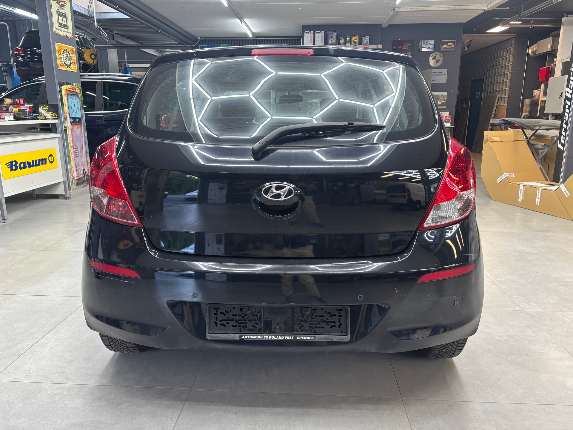 HYUNDAI i20 1.4 Style-image-3