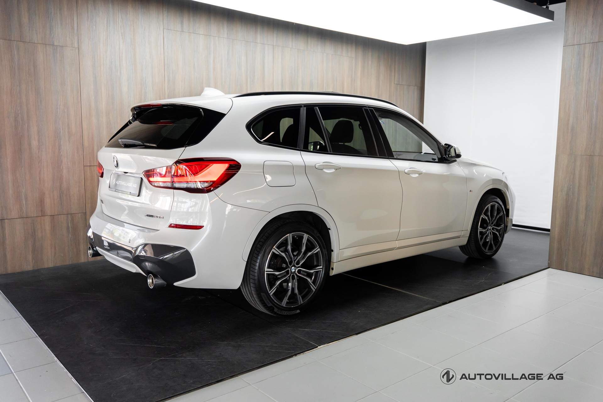 BMW X1 xDrive 20d M Sport Steptronic-image-1