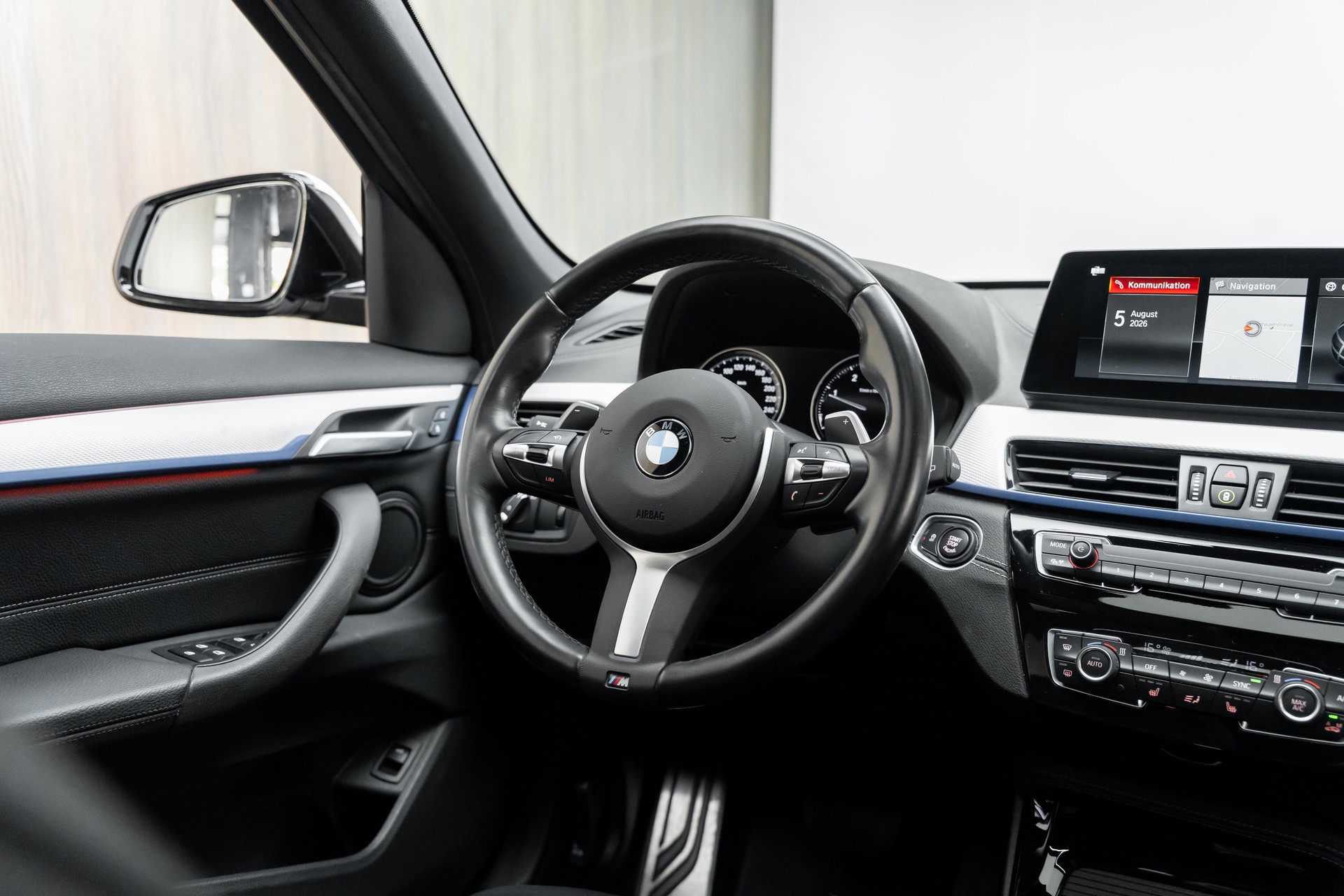 BMW X1 xDrive 20d M Sport Steptronic-image-17