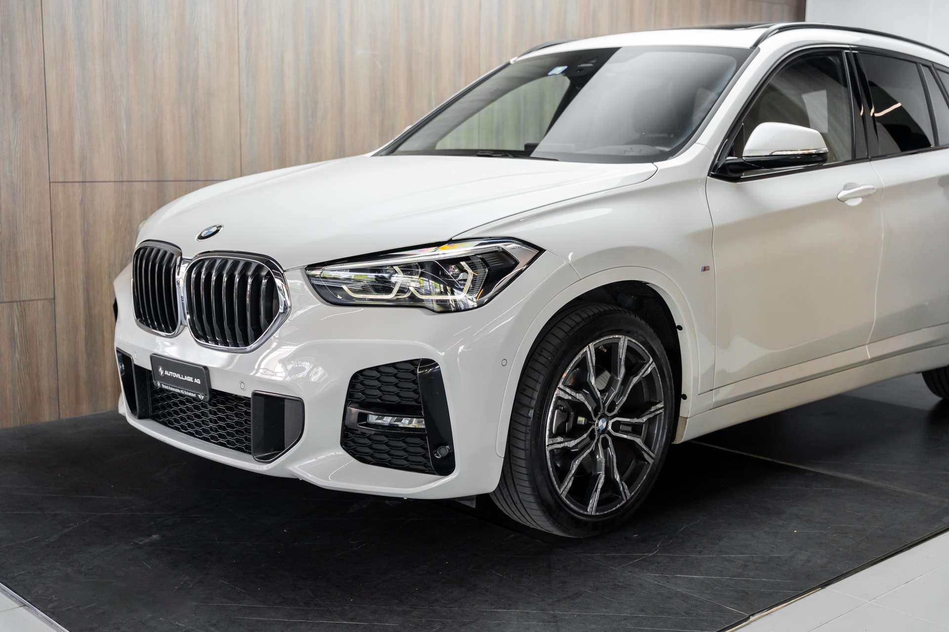 BMW X1 xDrive 20d M Sport Steptronic-image-25
