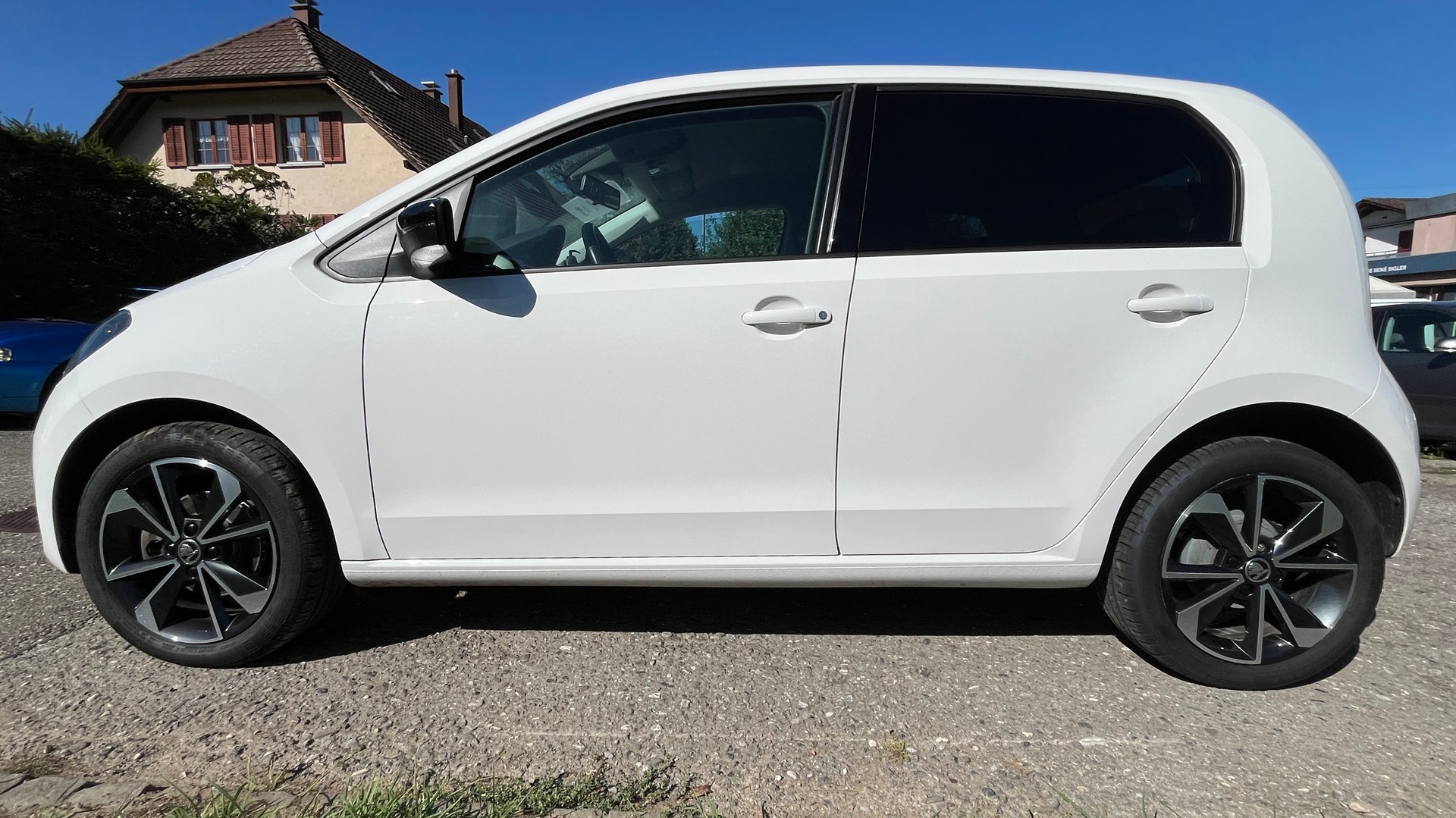 SKODA iV Style-image-2