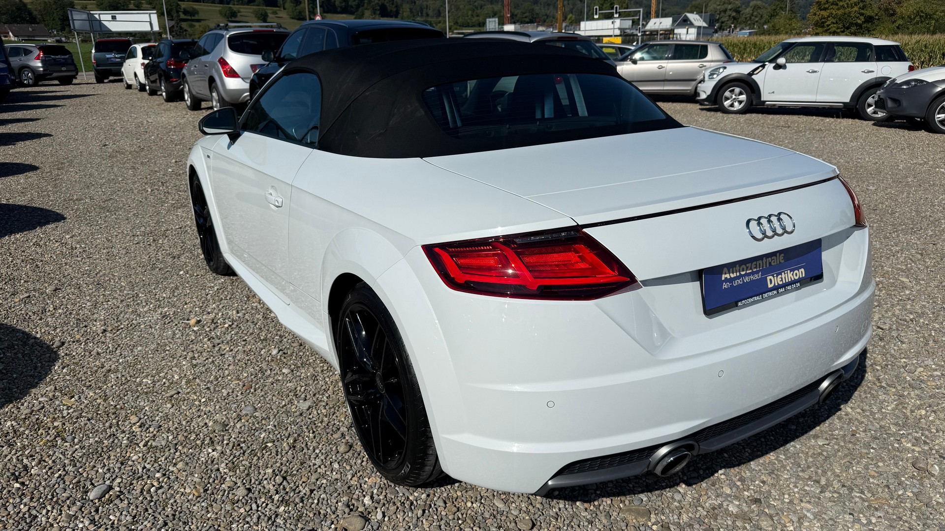 AUDI TT Roadster 2.0 TFSI S-tronic-image-11