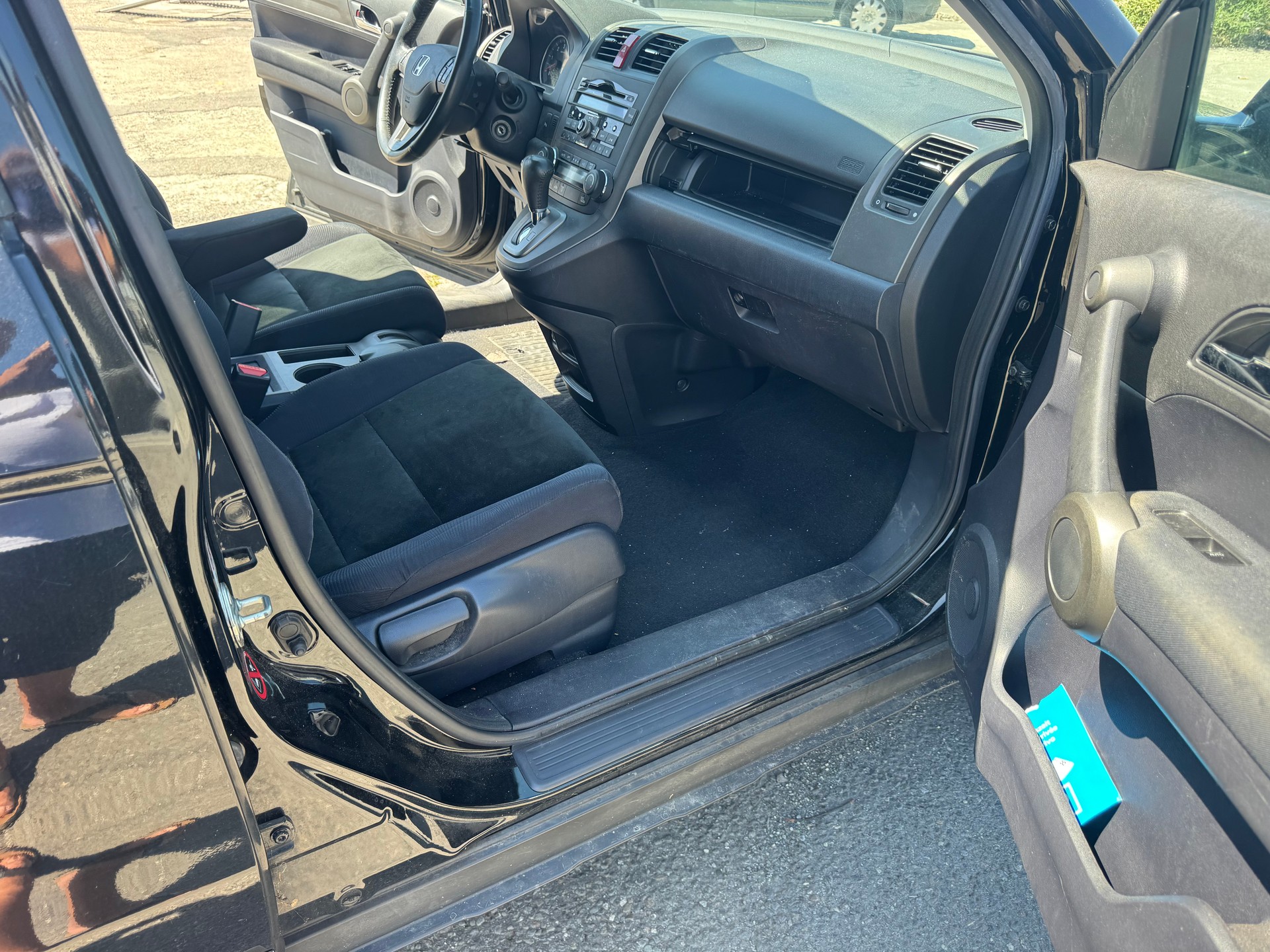 HONDA CR-V 2.2 i-DTEC 4WD Comfort Automatic-image-8