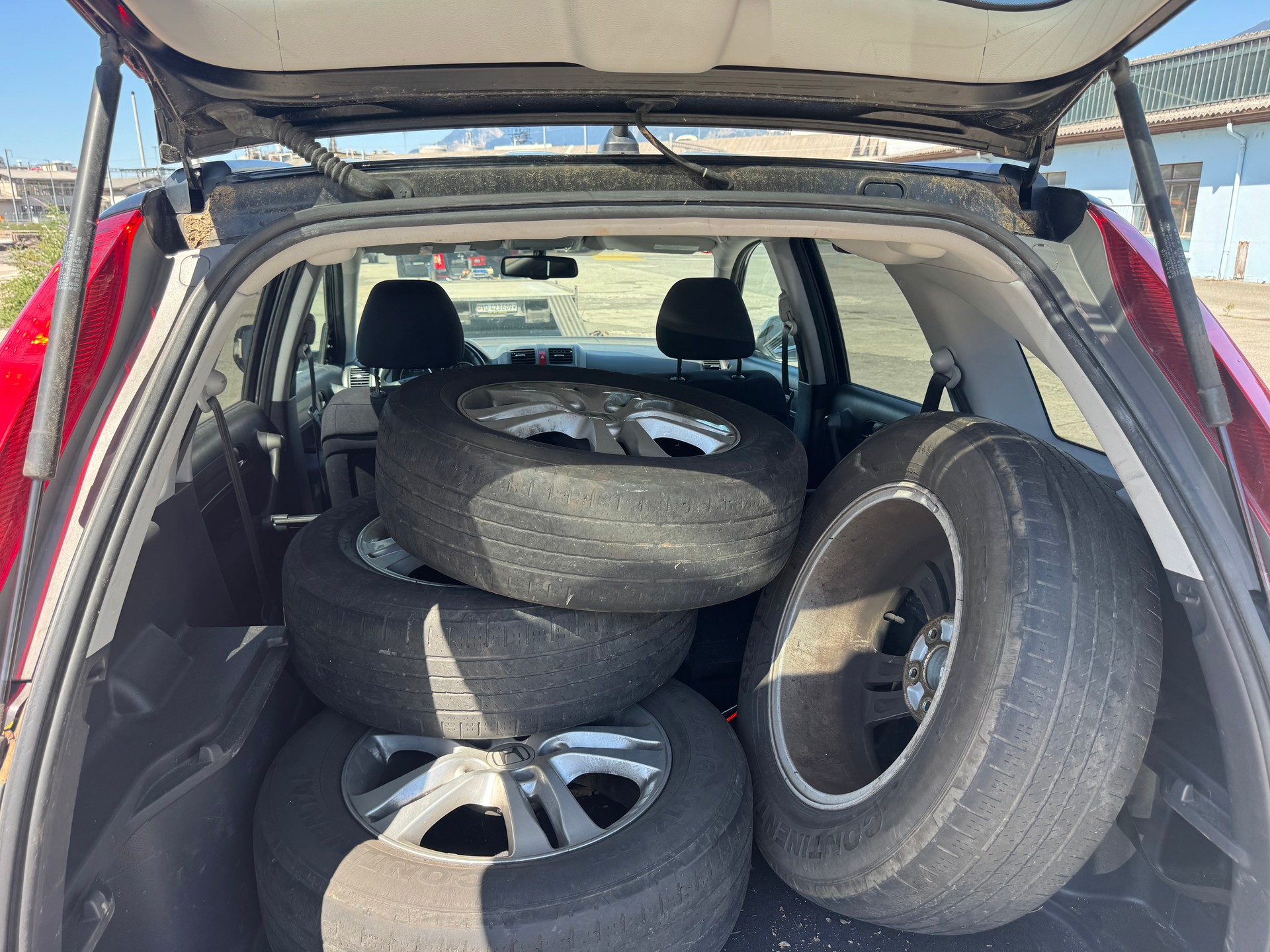 HONDA CR-V 2.2 i-DTEC 4WD Comfort Automatic-image-6