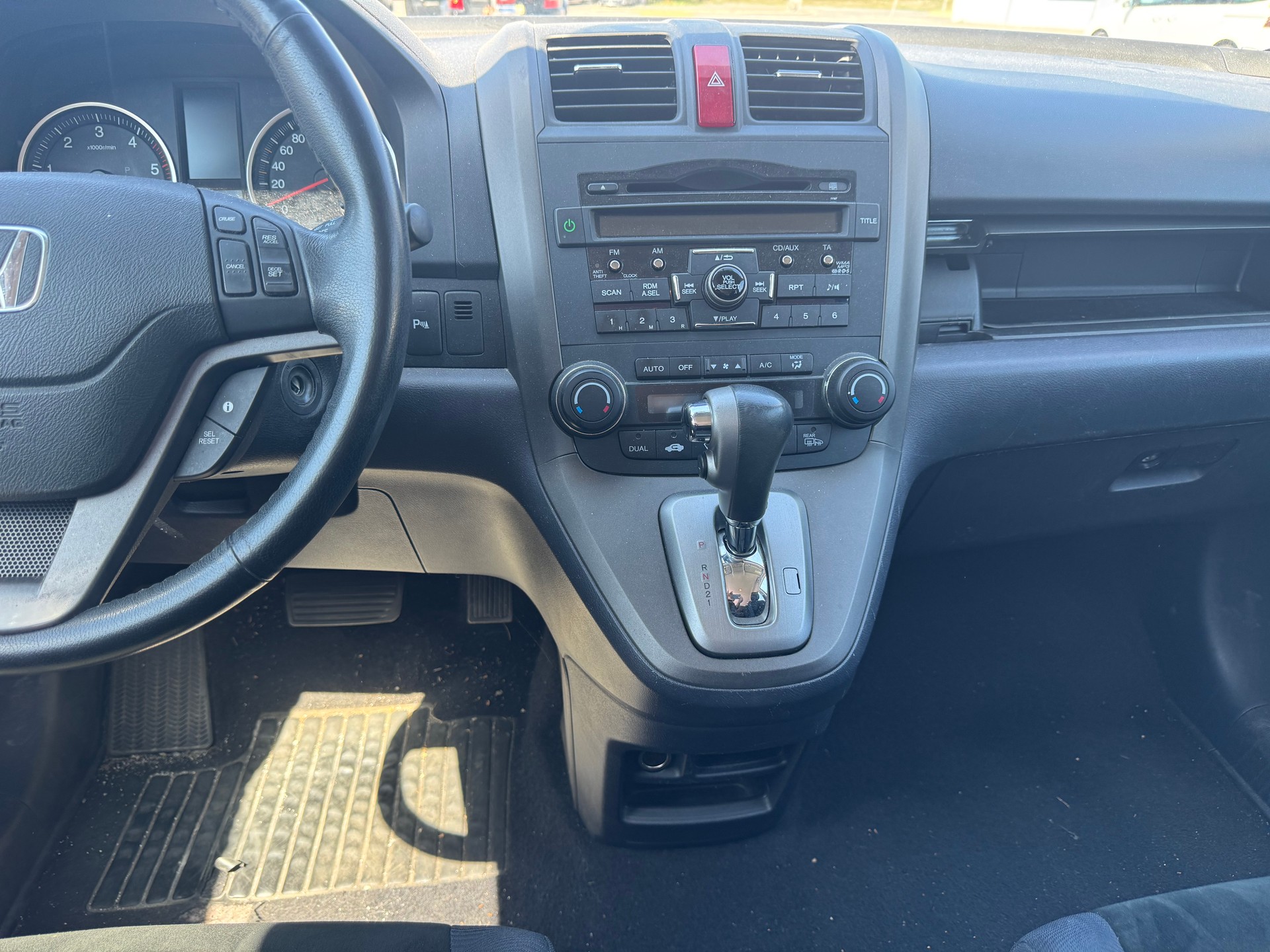 HONDA CR-V 2.2 i-DTEC 4WD Comfort Automatic-image-10