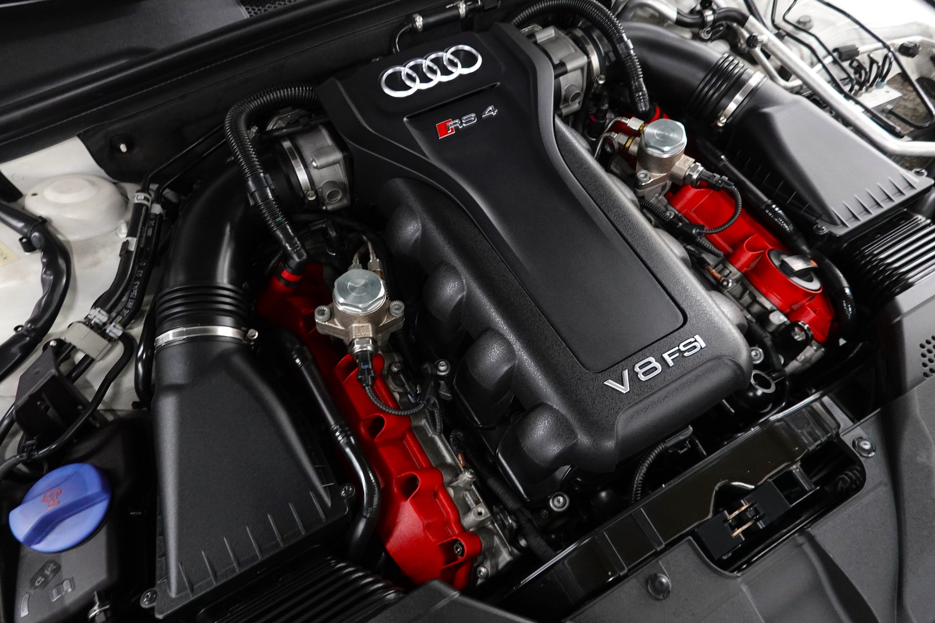 AUDI RS4 AVANT 4.2 FSI V8 QUATTRO S-TRONIC CH-FZ CAPRISTO ON TOP-image-6
