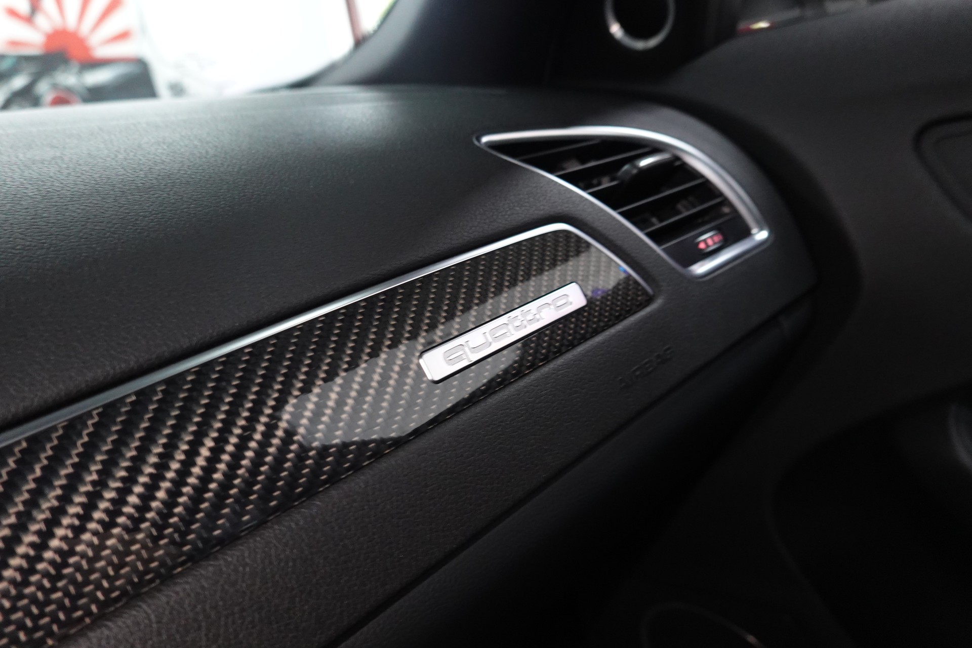 AUDI RS4 AVANT 4.2 FSI V8 QUATTRO S-TRONIC CH-FZ CAPRISTO ON TOP-image-33