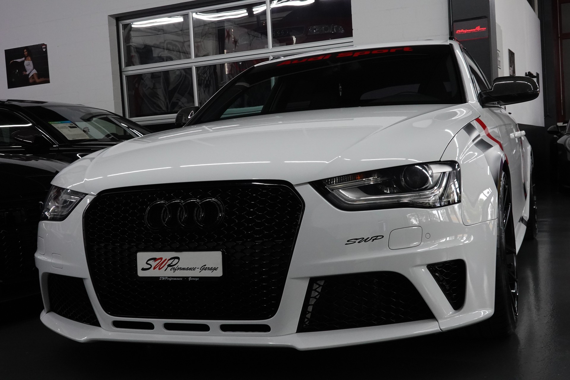 AUDI RS4 AVANT 4.2 FSI V8 QUATTRO S-TRONIC CH-FZ CAPRISTO ON TOP-image-4