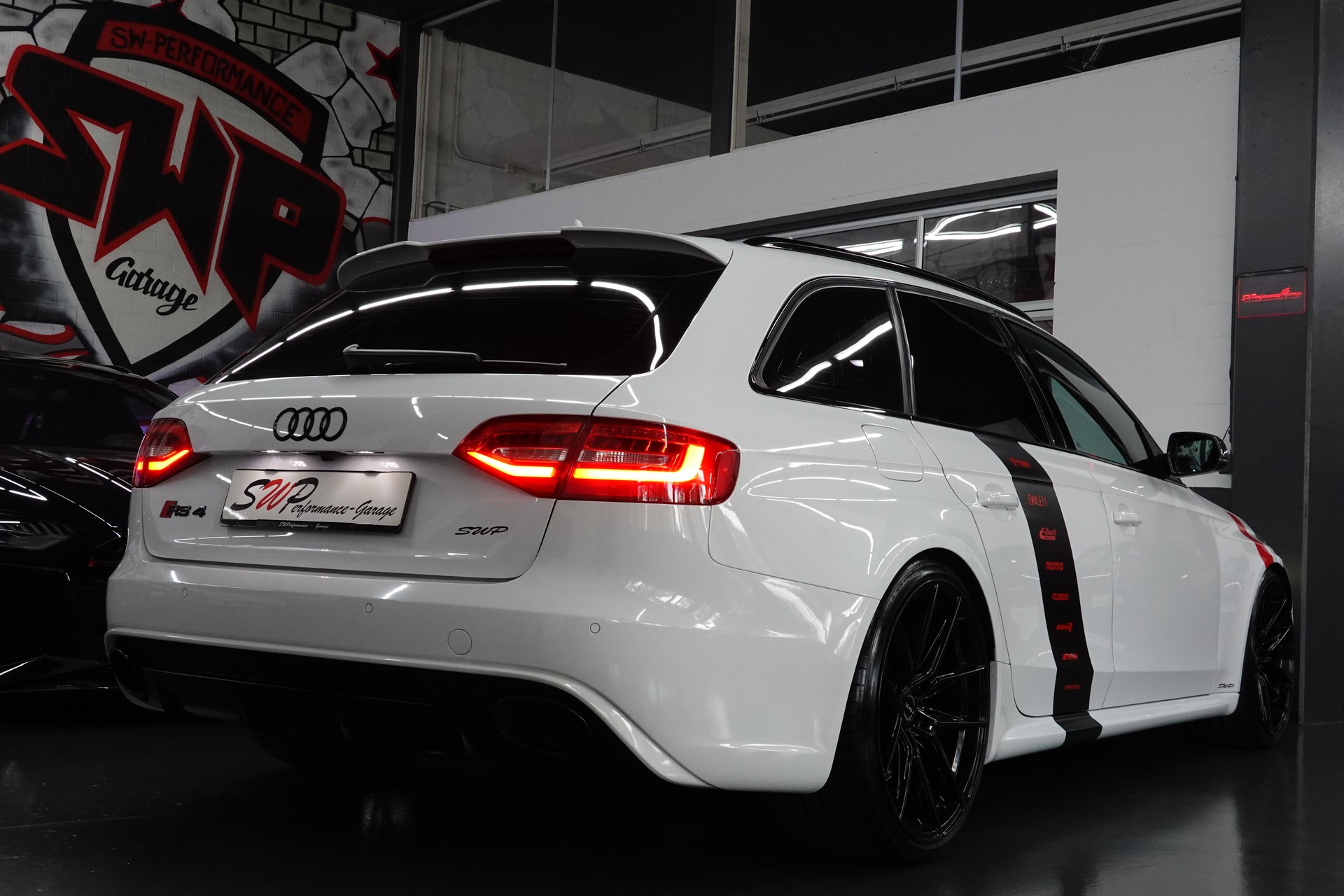 AUDI RS4 AVANT 4.2 FSI V8 QUATTRO S-TRONIC CH-FZ CAPRISTO ON TOP-image-24