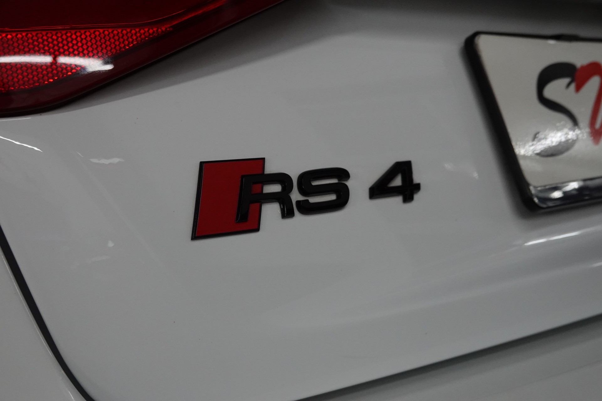 AUDI RS4 AVANT 4.2 FSI V8 QUATTRO S-TRONIC CH-FZ CAPRISTO ON TOP-image-19