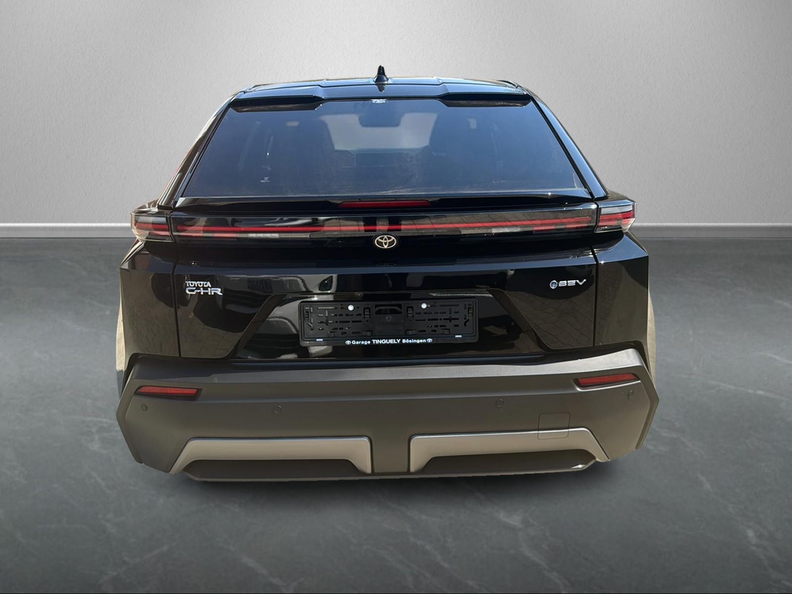 TOYOTA C-HR+ Style-image-4