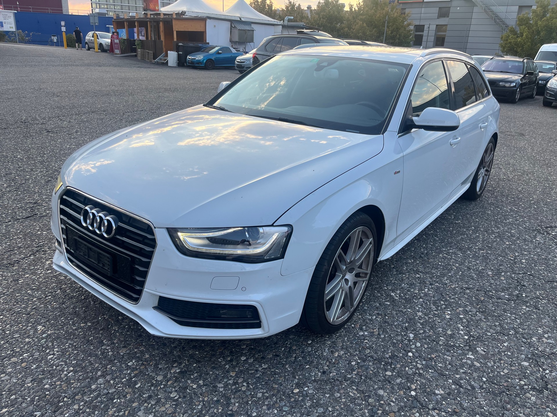 AUDI A4 Avant 3.0 TDI multitronic-image-0