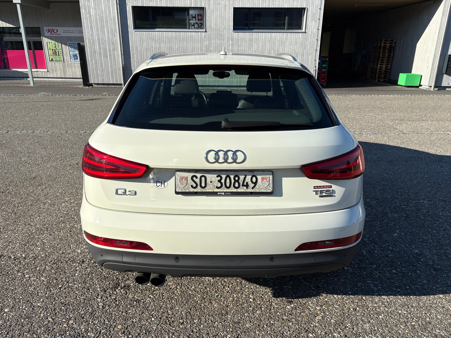 AUDI 2.0 TFSi quattro S-Line-image-2