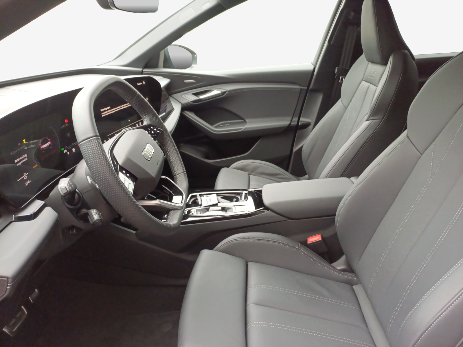 AUDI Q6 e-tron quattro-image-8