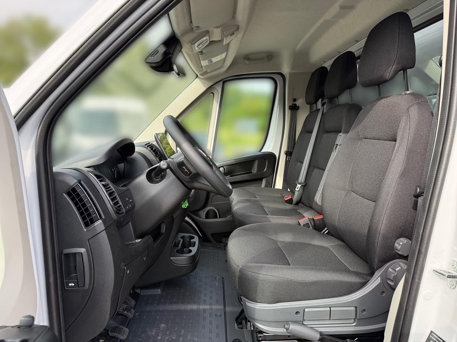 FIAT Ducato Maxi 35 L3H1 3 Seitenkipper-image-6