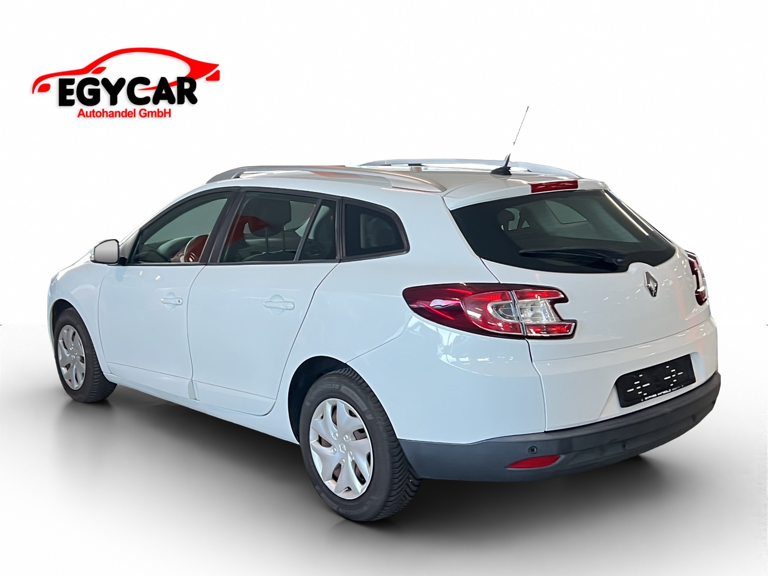 RENAULT Mégane Grandtour 1.5 dCi Expression EDC-image-4