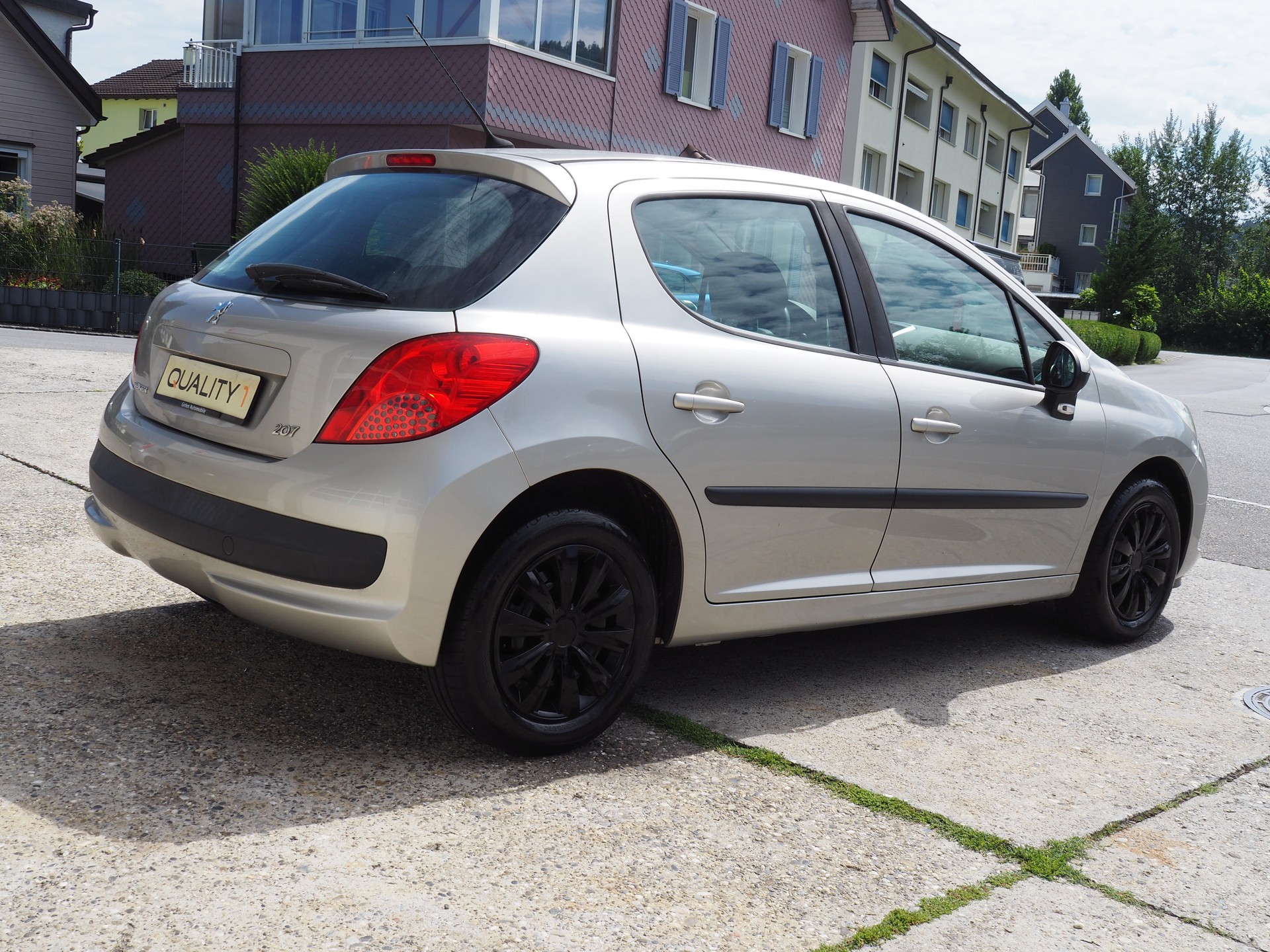 PEUGEOT 207 1.4 16V Look-image-7