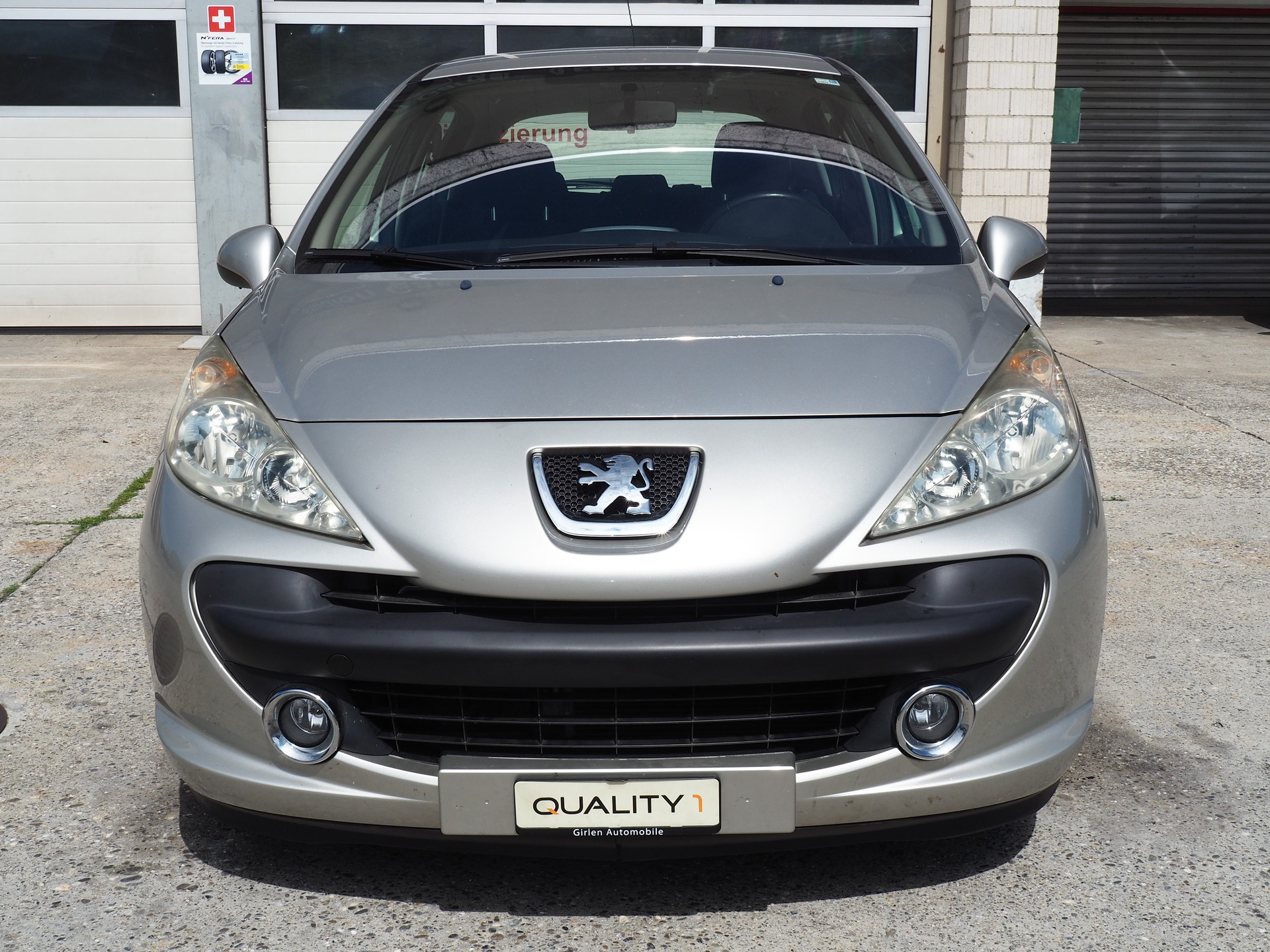 PEUGEOT 207 1.4 16V Look-image-3