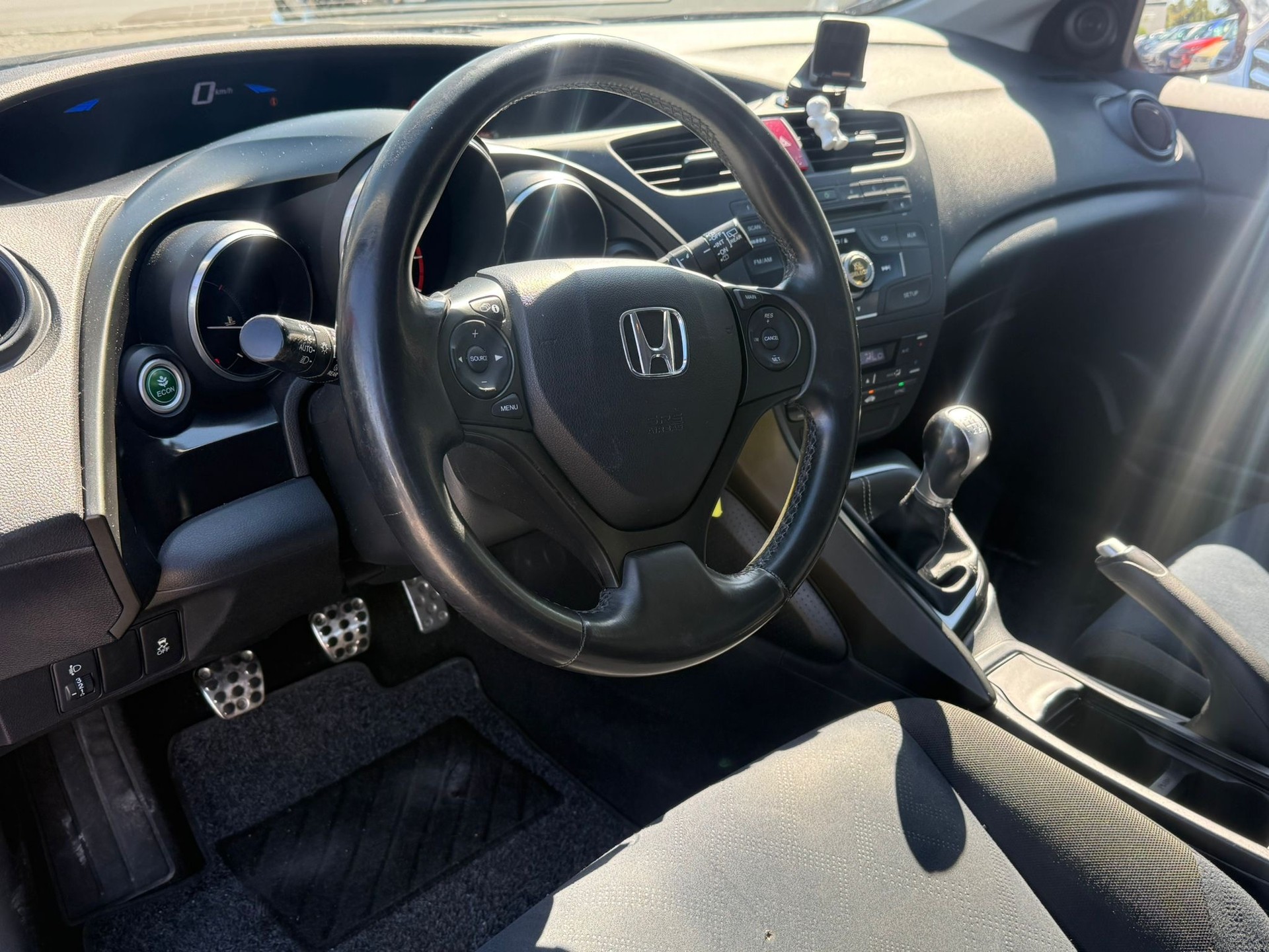 HONDA Civic 1.8i Comfort-image-9