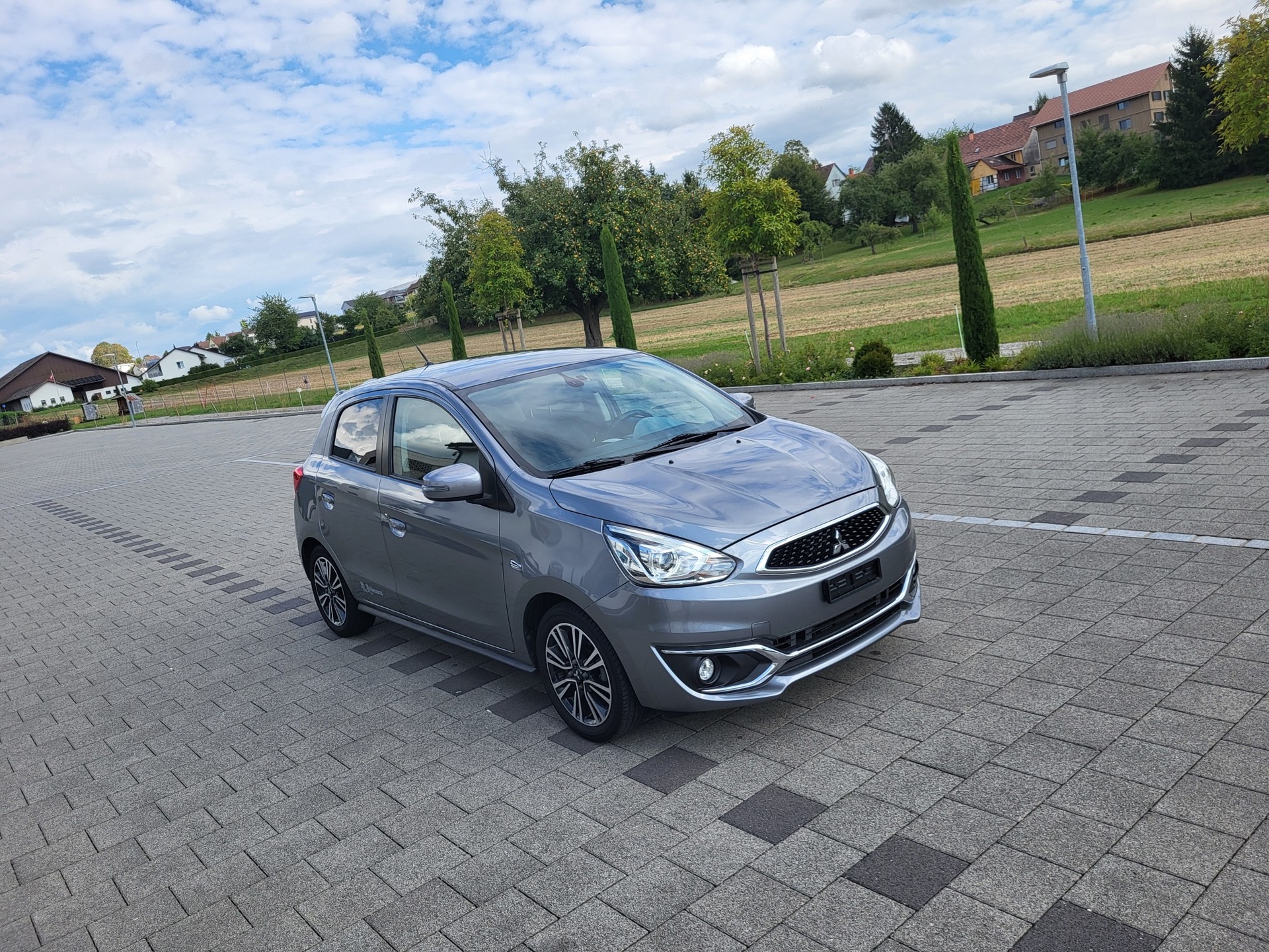 MITSUBISHI Space Star 1.2 Hanami CVT-image-3