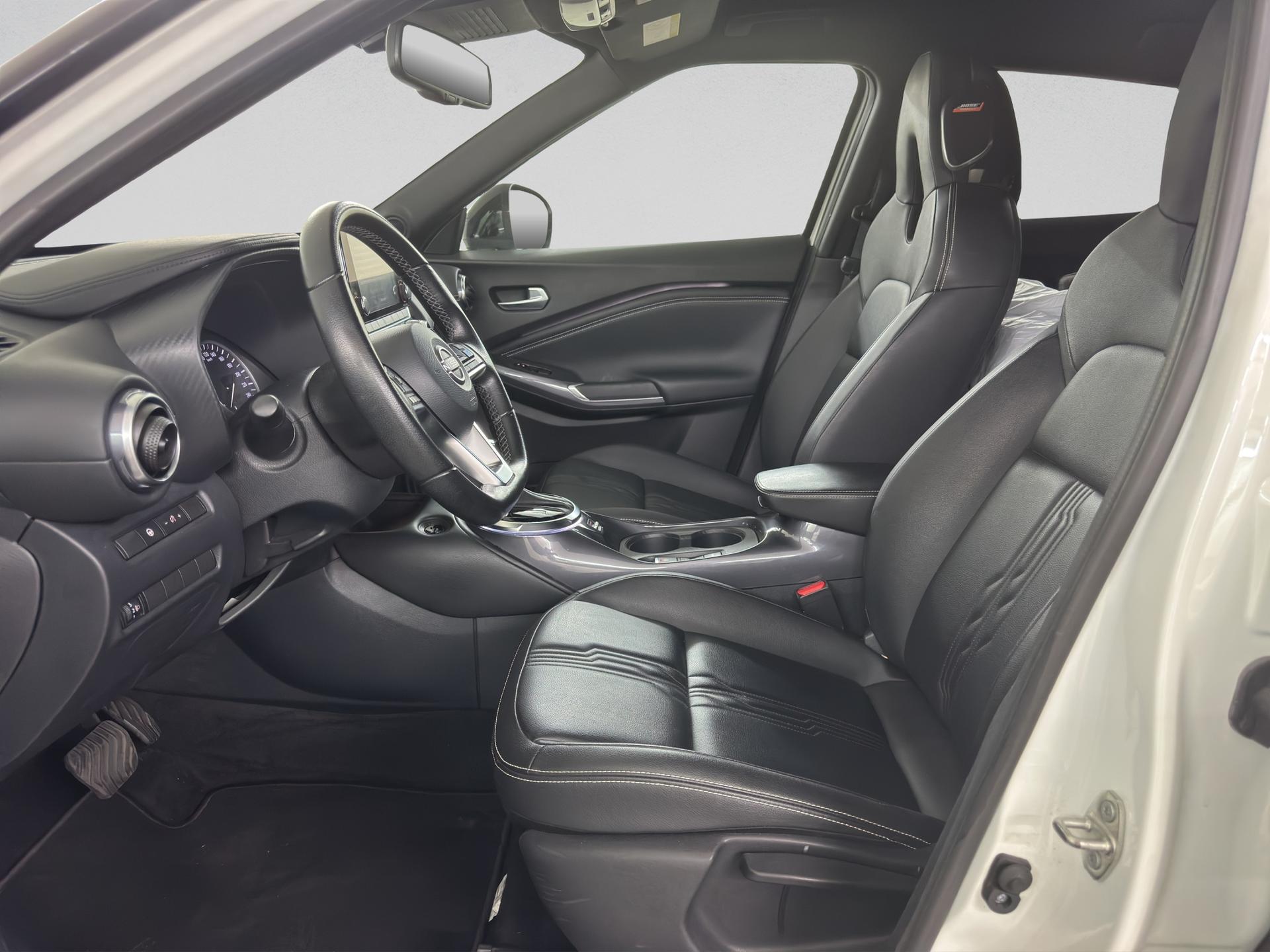 NISSAN Juke 1.6 FHEV Tekna-image-8