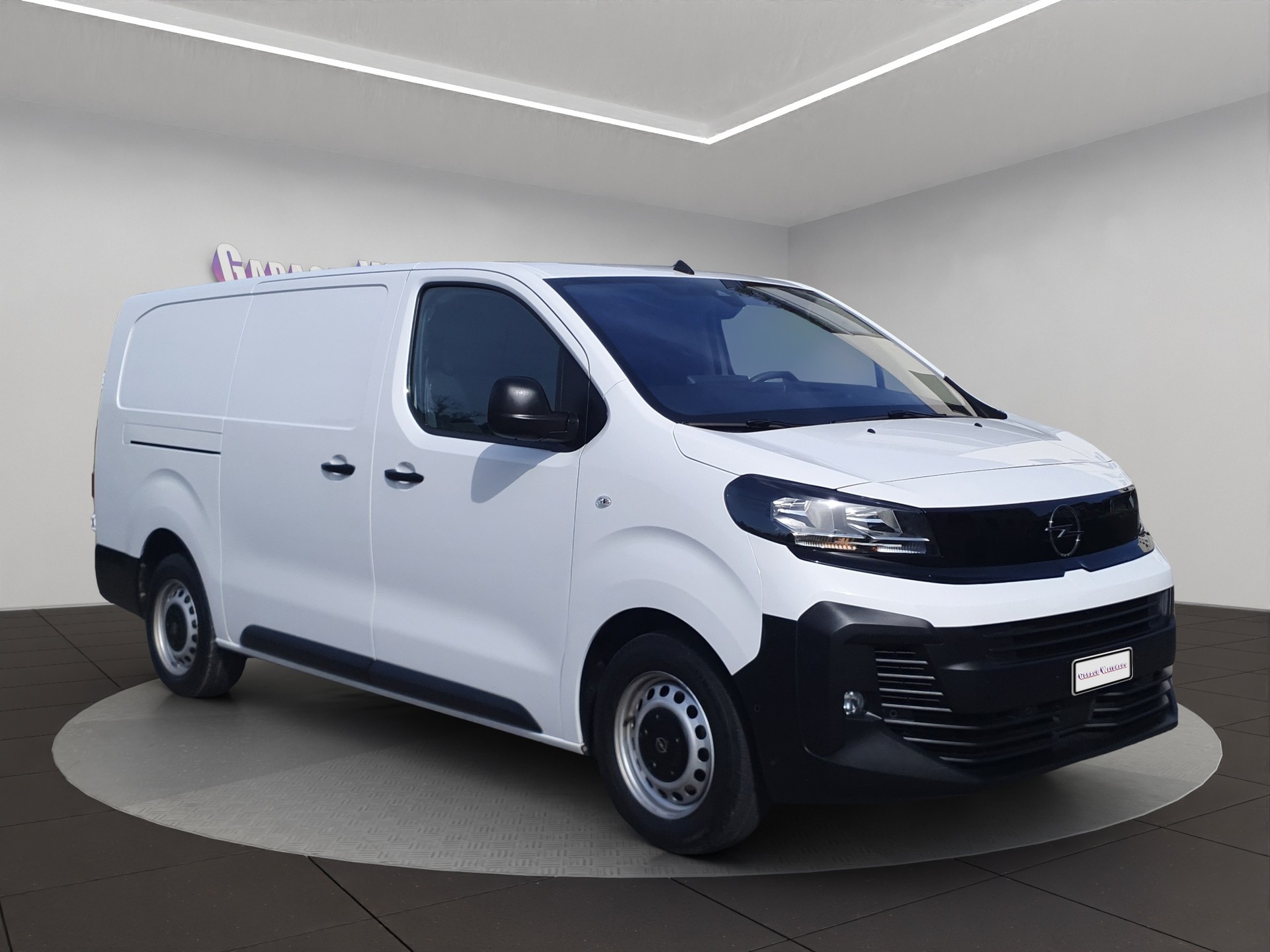 OPEL Vivaro Cargo 2.0 D s/s XL EN Aut.-image-1