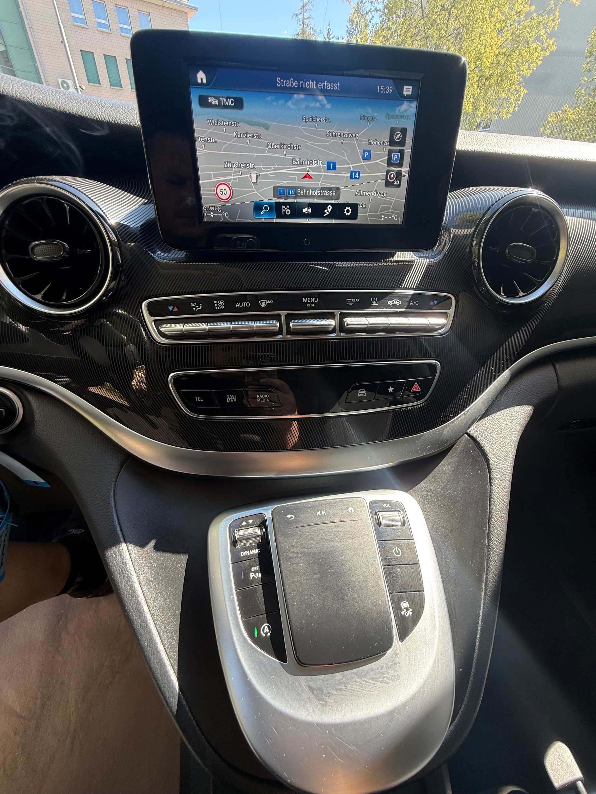 MERCEDES-BENZ V 220 d Trend lang 4Matic 9G-Tronic-image-13