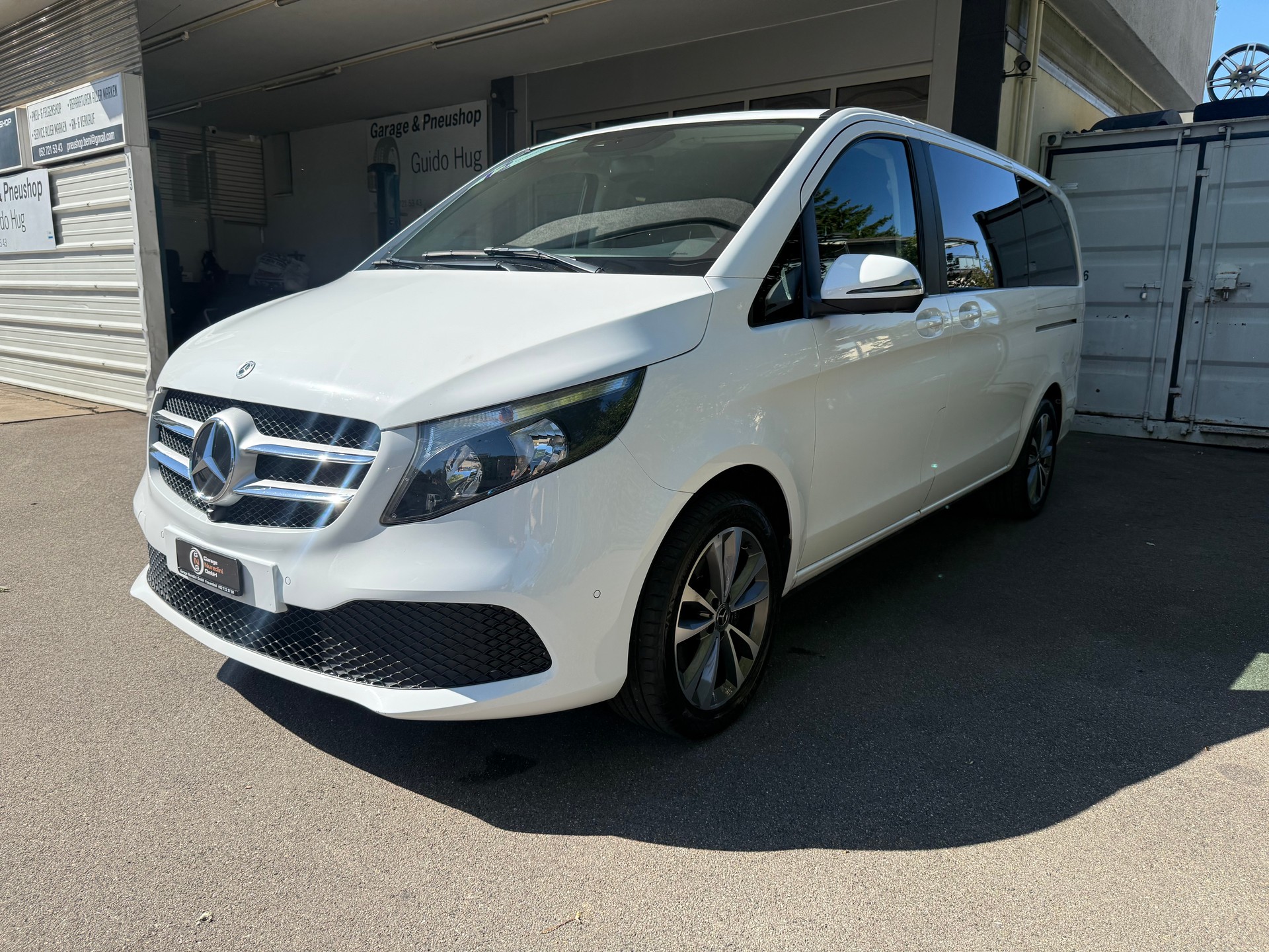 MERCEDES-BENZ V 220 d Trend lang 4Matic 9G-Tronic-image-0