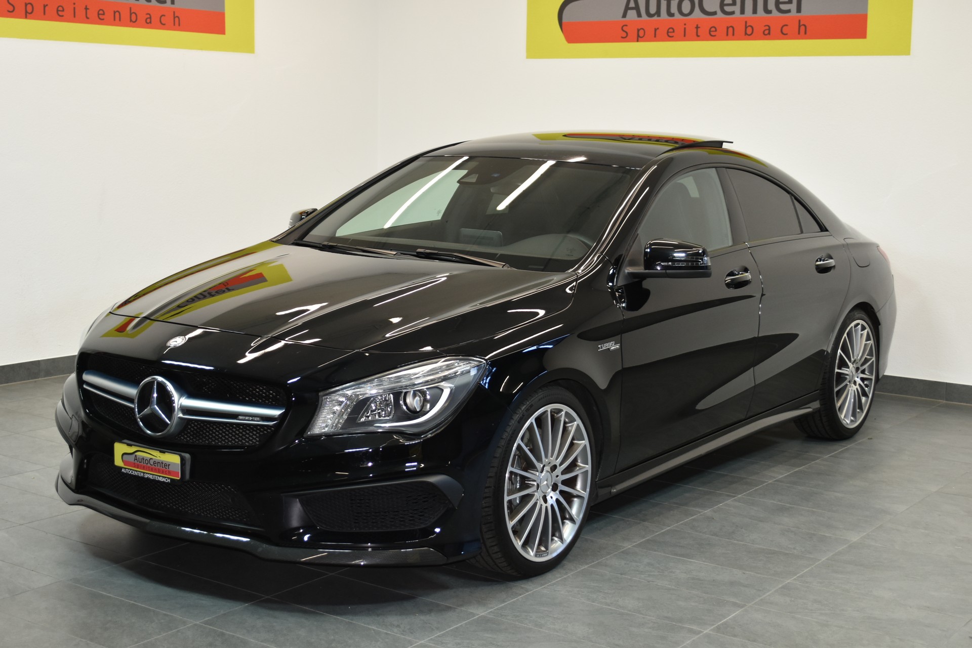 MERCEDES-BENZ CLA 45 AMG 4Matic Speedshift-image-1