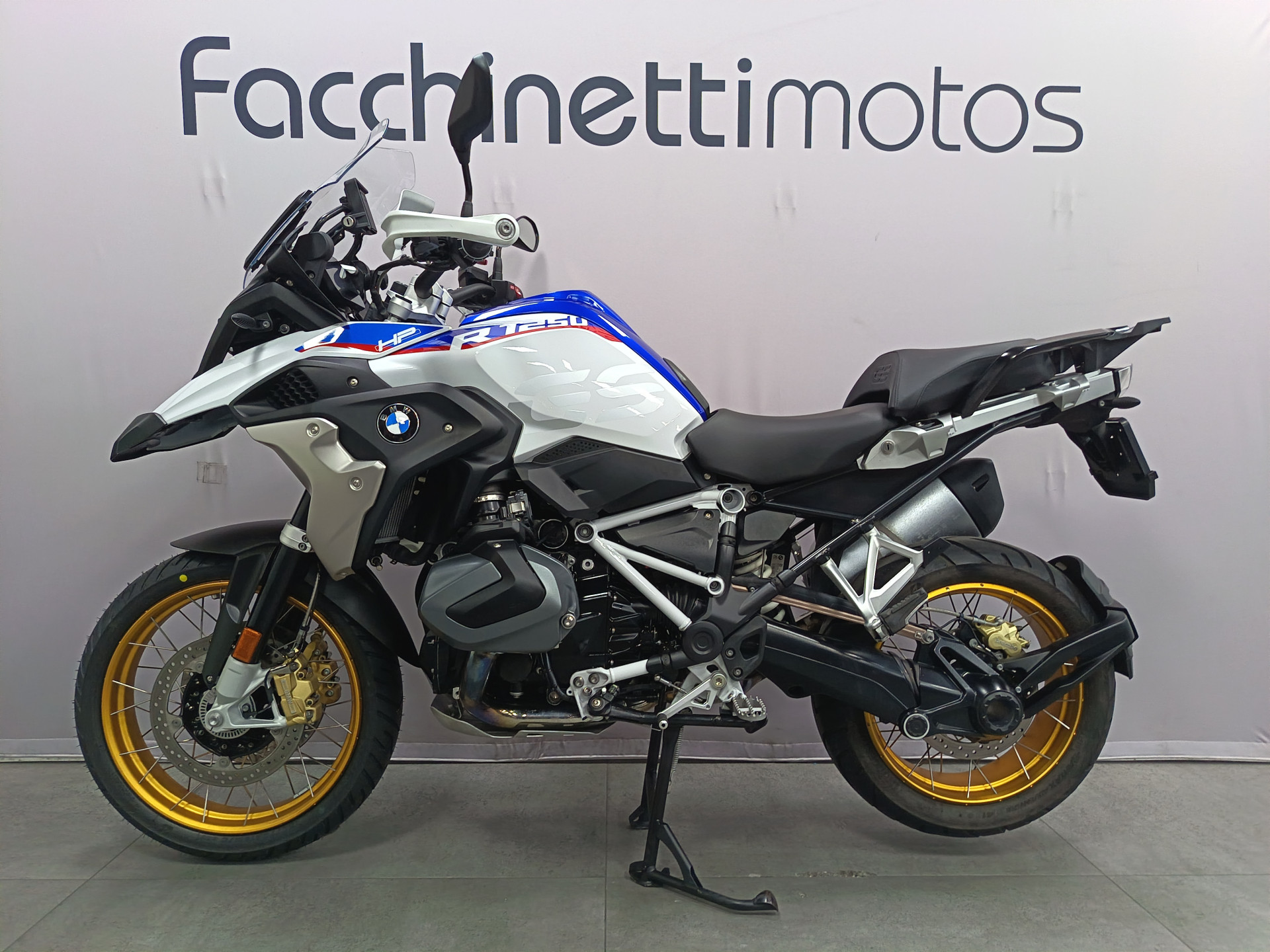 BMW R 1250 GS HP - Leasing 239 chf par mois-showroom-element-3